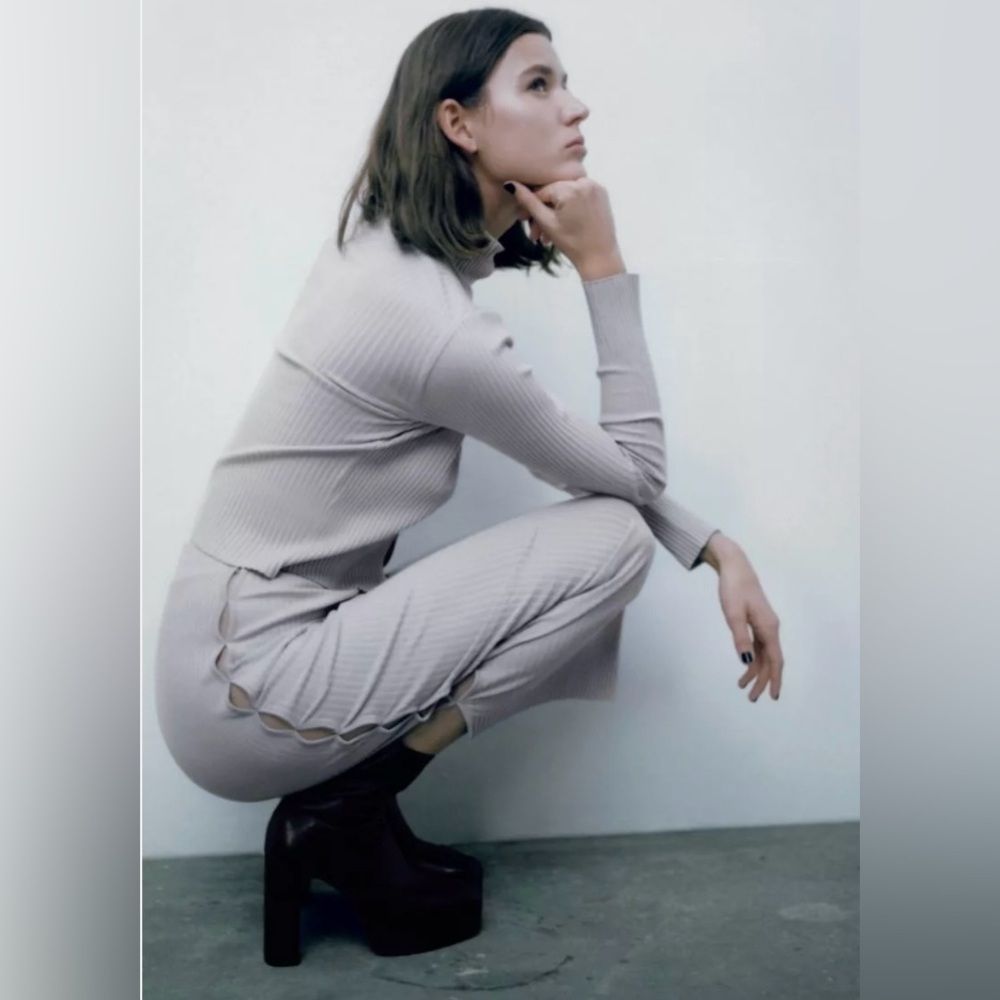 ZARA Long Ribbed Skirt